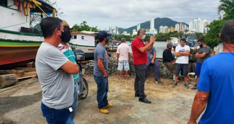 Pescadores pedem melhorais na carrera municipal