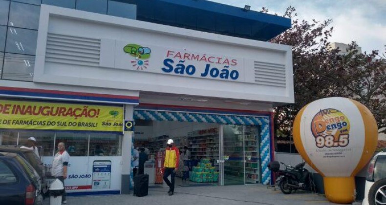 Inaugurada em Navegantes a Farmácia São João